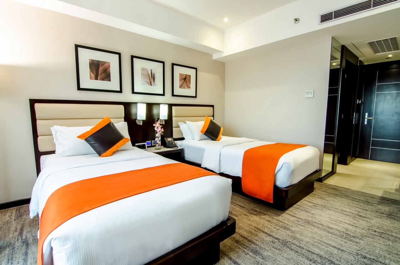 CLEANED DSC_0067 copy Large